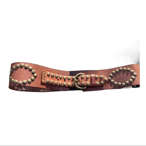 Linea Pelle LeatherLaser Cut & Rivet Waist Cincher - Picture 1 of 15